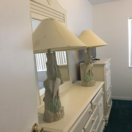 Home In A Resort Davenport Luaran gambar